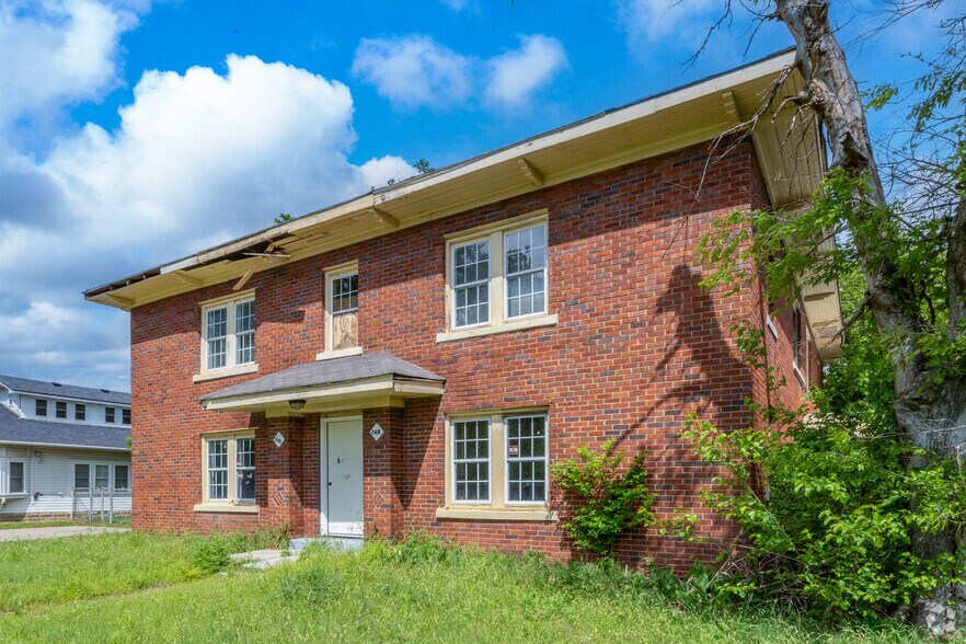 More Photos Of 661 N Park Ave, Shawnee Apartments For Sale