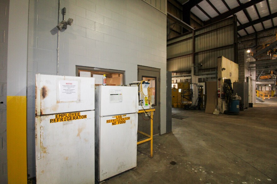More Photos Of 6059 159th St, Galva Food Processing For Sale