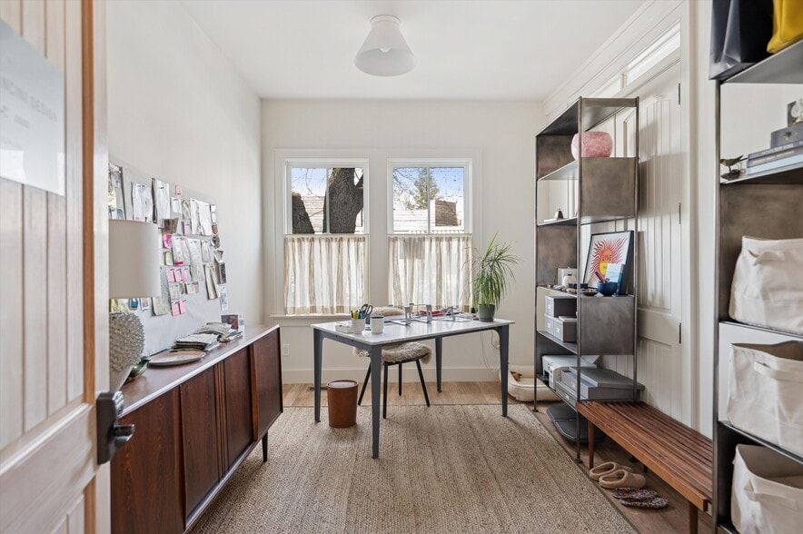 More Photos Of 200 Division St, Sag Harbor Loft Creative Space For Lease