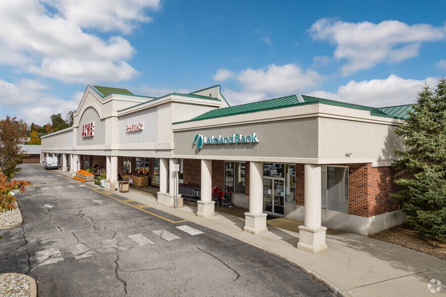 Primary Photo Of 445 Route 23, Sussex Unknown For Lease