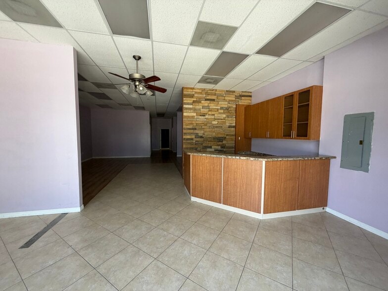 More Photos Of 933 Beville Rd, Daytona Beach Unknown For Lease