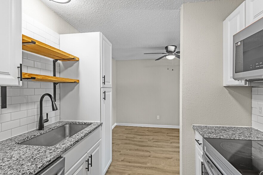 More Photos Of 12322 3rd St, Grandview Apartments For Sale
