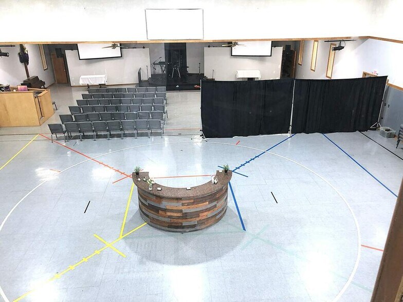 More Photos Of 14832 W 163rd St, Homer Glen Religious Facility For Lease