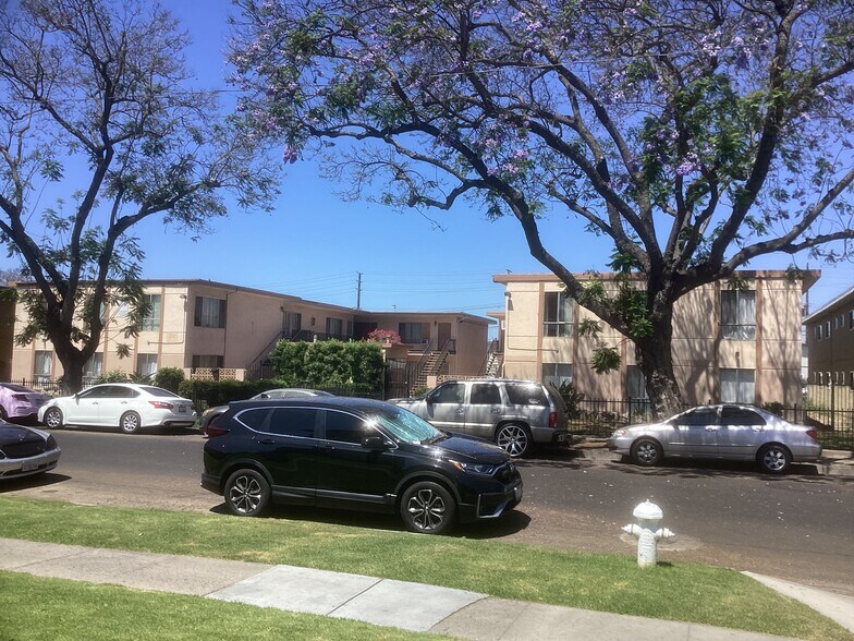 More Photos Of 1426 Minnie St, Santa Ana Apartments For Sale