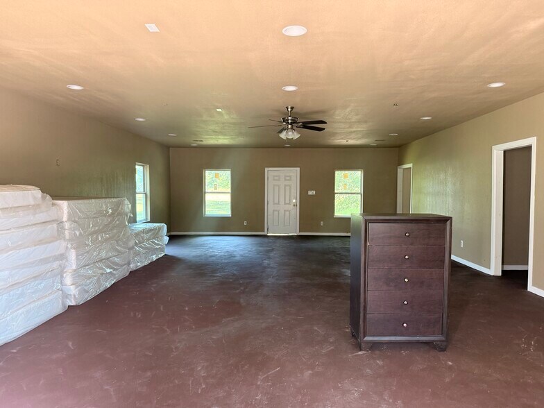 More Photos Of 16160 Porter Ln, Porter Land For Lease