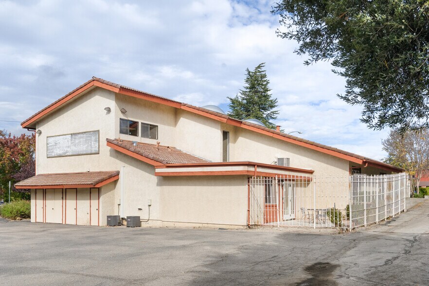 More Photos Of 4450 El Camino Real, Atascadero Office For Sale