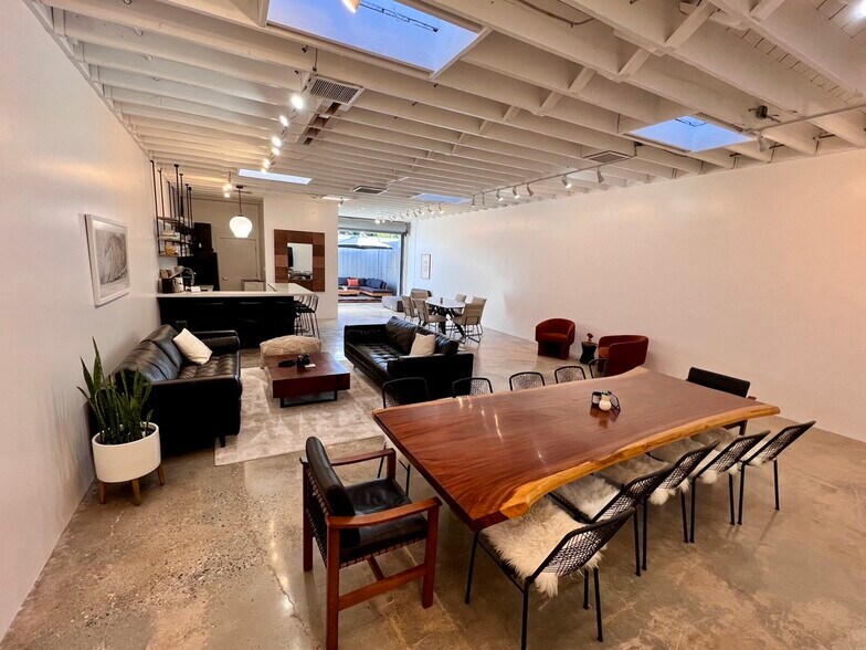 More Photos Of 720 Lincoln Blvd, Venice Office For Lease