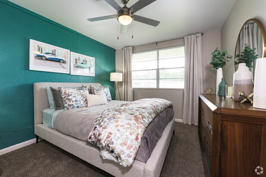 More Photos Of 1400 S Nova Rd, Daytona Beach Apartments For Sale