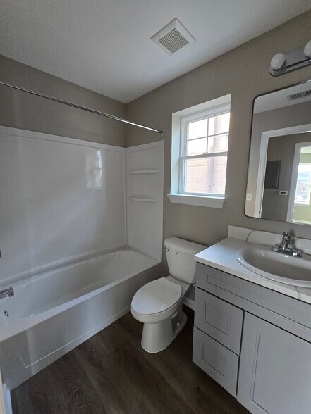 More Photos Of 237 Main St, Hackettstown Apartments For Sale