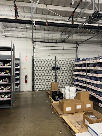 More Photos Of 7820 E Pleasant Valley Rd, Independence Loft Creative Space For Lease