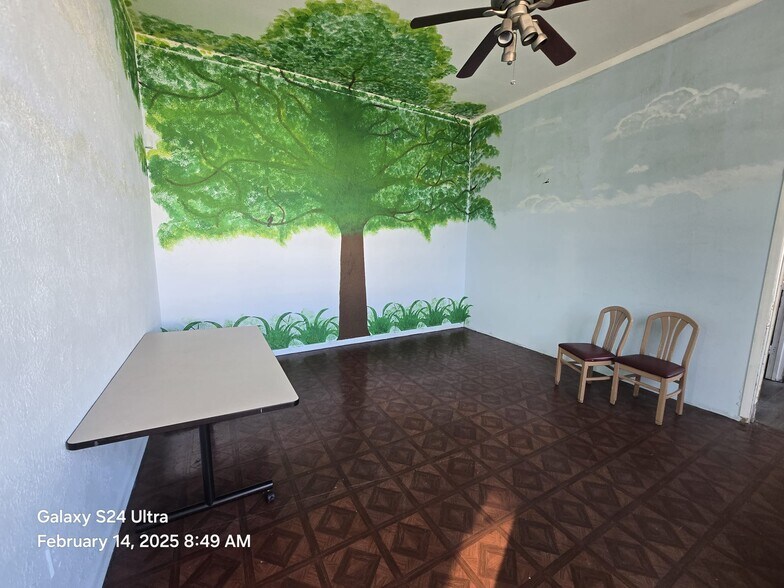 Primary Photo Of 95 W Orange Ave, Lake Wales Religious Facility For Lease