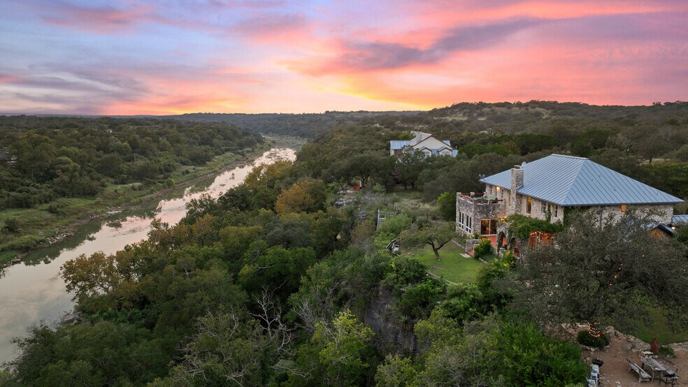 More Photos Of 5229 Hupedo Ranch Rd, Spicewood Specialty For Sale