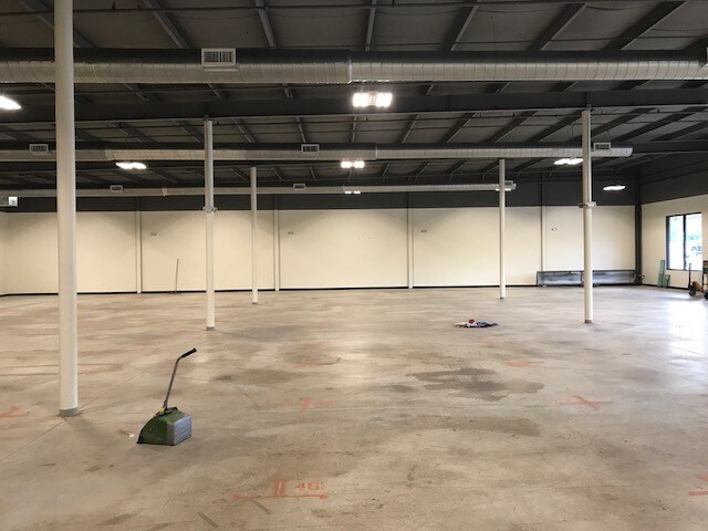 More Photos Of 799 S Main St, Bellingham Unknown For Lease