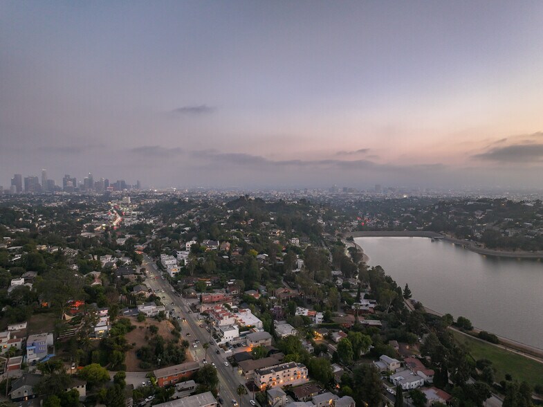 More Photos Of 2305 Glendale Blvd, Los Angeles Apartments For Sale