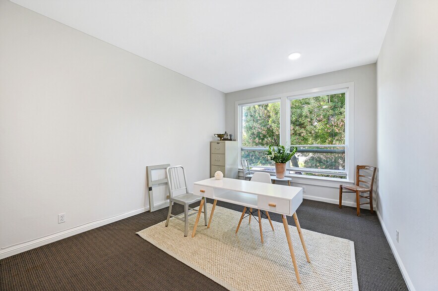 More Photos Of 125-131 Camino Alto, Mill Valley Office For Lease