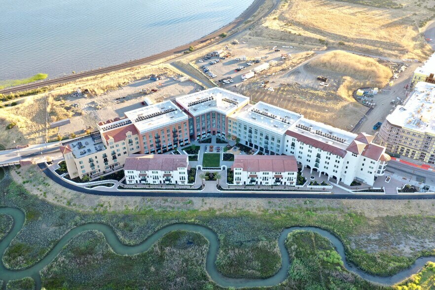 More Photos Of 2525 Bayfront Blvd, Hercules Apartments For Lease