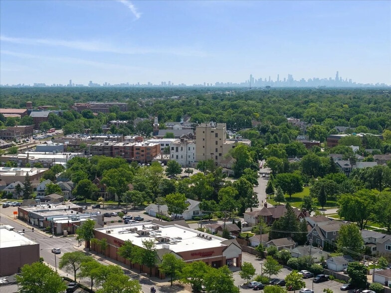 More Photos Of 1030 W Touhy Ave, Park Ridge Auto Repair For Sale