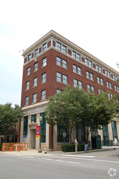 More Photos Of 157 E Main St, Rock Hill Loft Creative Space For Lease