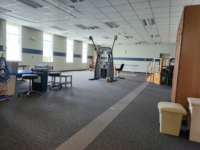 More Photos Of 2300 US Highway 51 and 138, Stoughton Medical For Sale