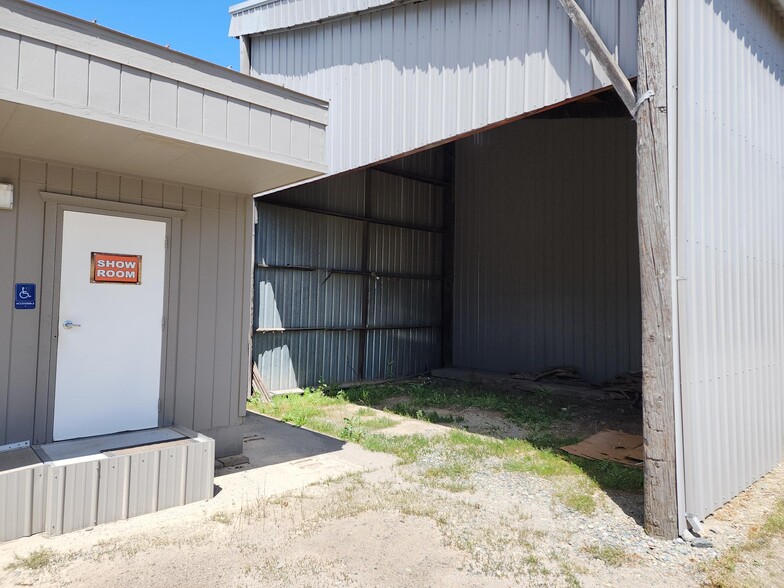 More Photos Of 1625 Tierra Buena Rd, Yuba City Manufacturing For Lease