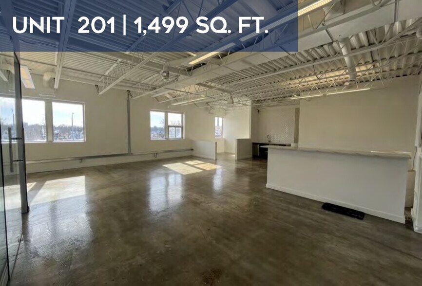 More Photos Of 22 Water St S, Kitchener Office For Lease