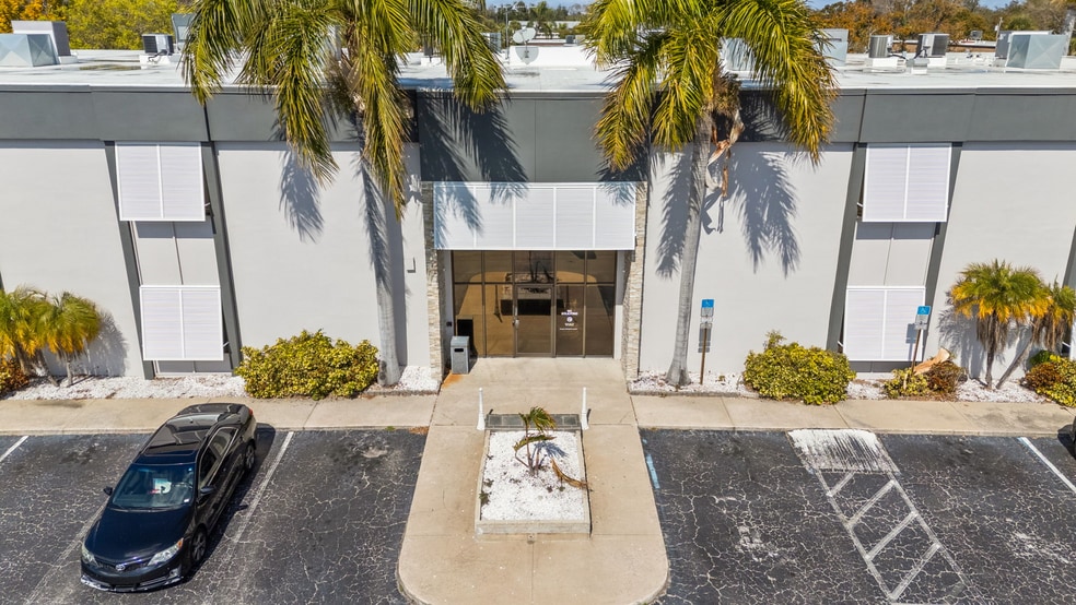 More Photos Of 2700 E Bay Dr, Largo Medical For Sale