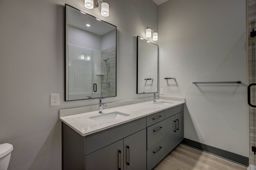 More Photos Of 352 S Walker St, Cary Apartments For Lease