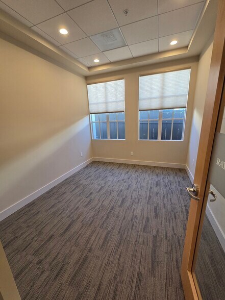 More Photos Of 229 W Main St, Los Gatos Medical For Sale