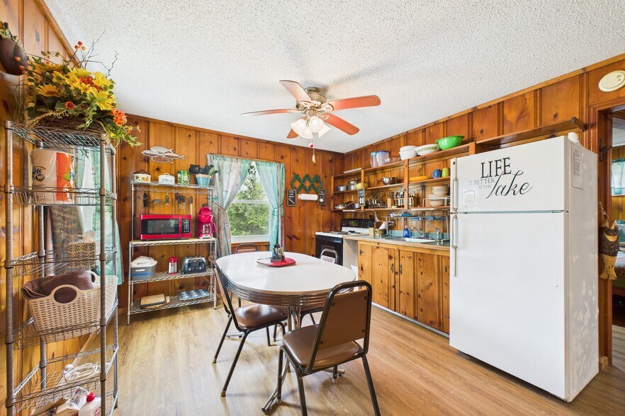 More Photos Of 141 County Road 851, Elizabeth Hotel For Sale