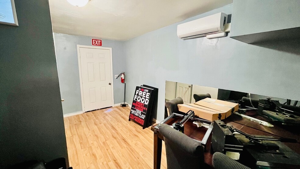 More Photos Of 12036 Bartlett Ave, Adelanto Office Residential For Sale