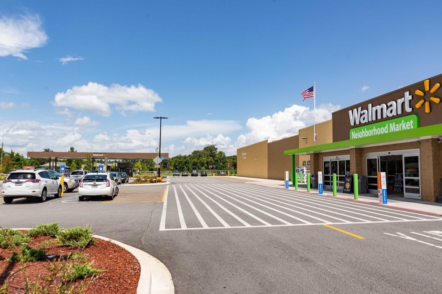 More Photos Of 801 General Stewart Way, Hinesville Supermarket For Sale