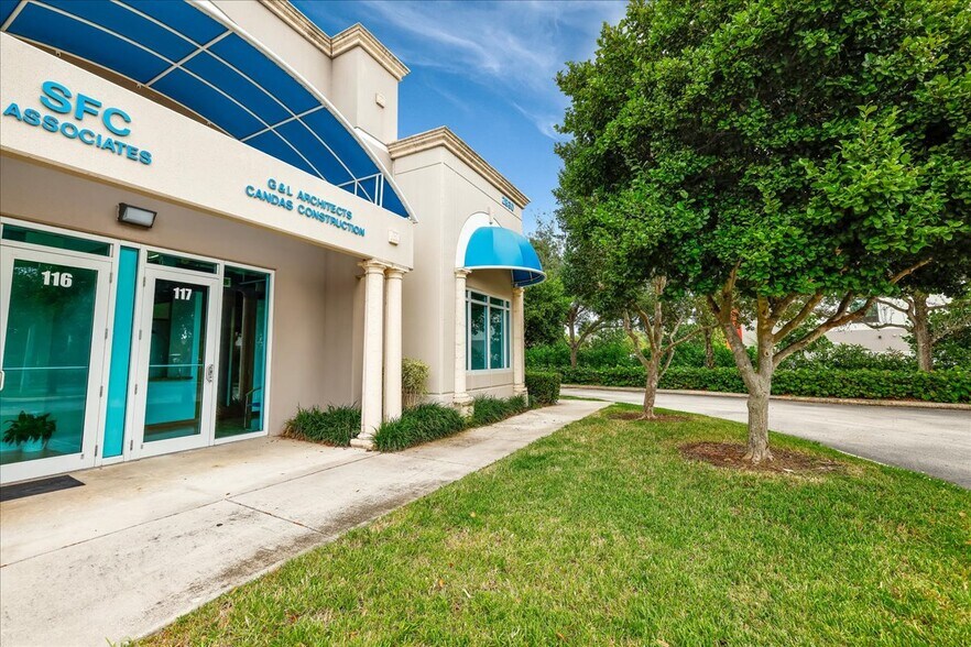 More Photos Of 2830 W State Road 84, Fort Lauderdale Flex For Sale