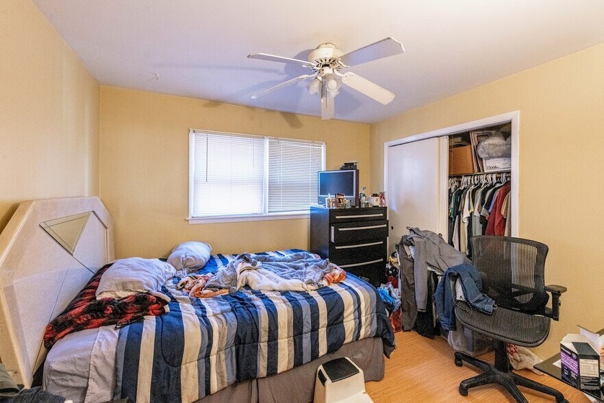 More Photos Of 1617 N 35th Ave, Melrose Park Apartments For Sale