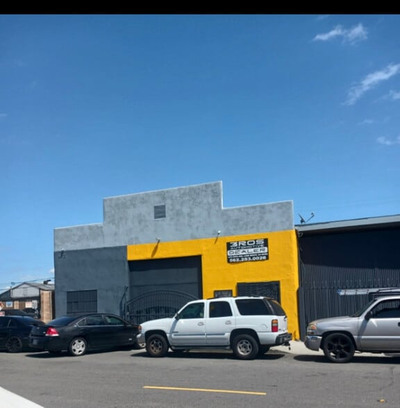 More Photos Of 1470-1472 Cota Ave, Long Beach Warehouse For Sale