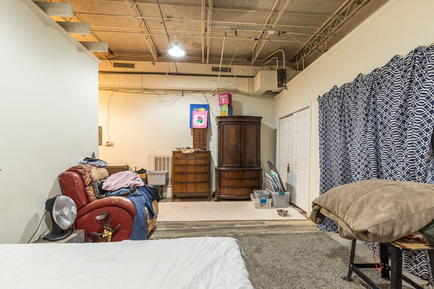More Photos Of 8871 Griffith Rd, Nashville Warehouse For Sale