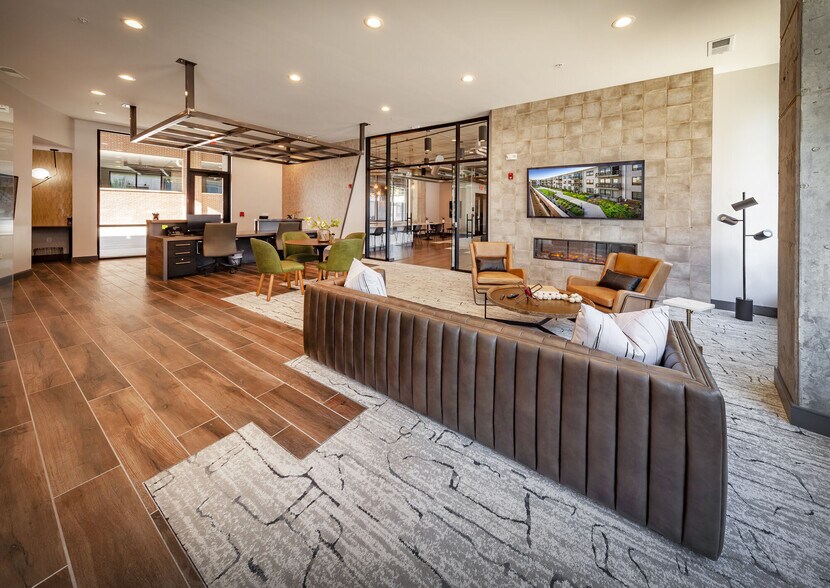 More Photos Of 11671 Maple St, Fishers Apartments For Lease