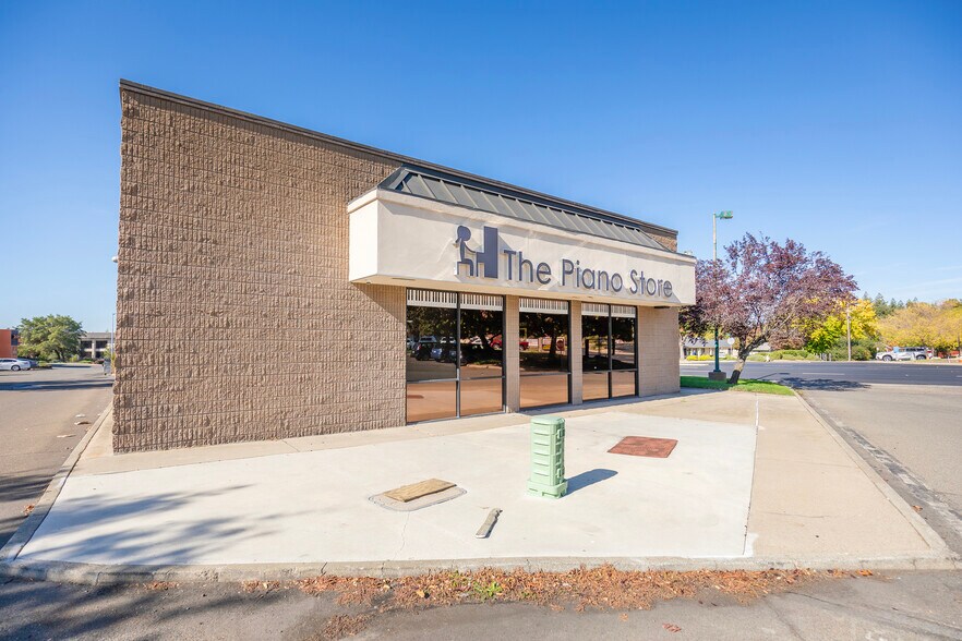 More Photos Of 4881 Granite Dr, Rocklin Storefront Retail Office For Sale