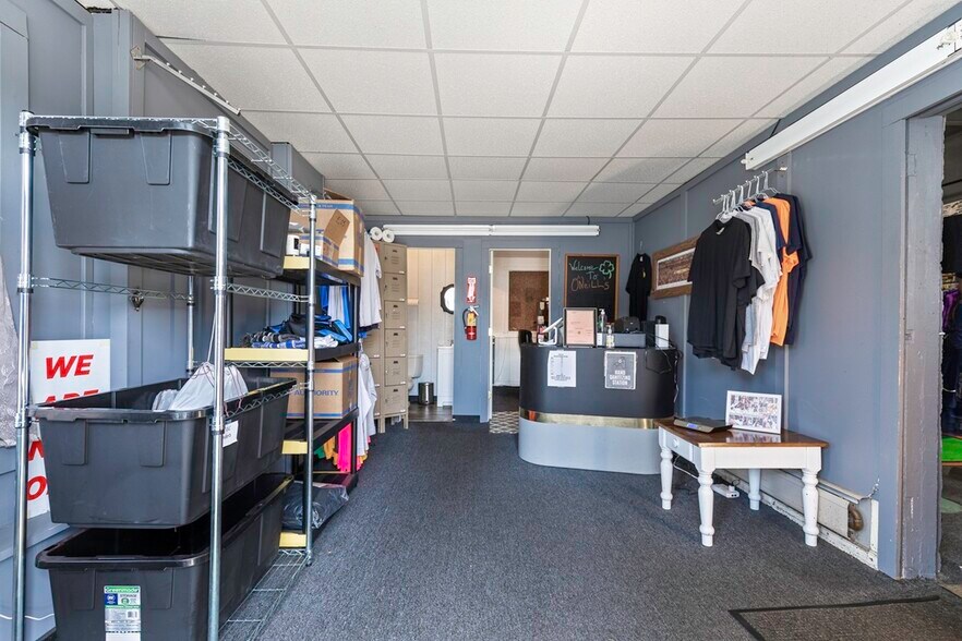 More Photos Of 4285 Fay Rd, Syracuse Specialty For Sale