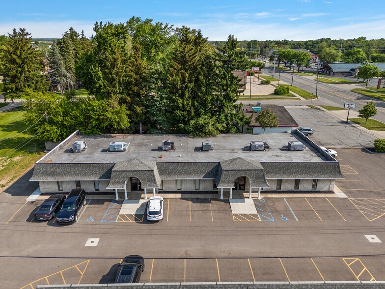 Primary Photo Of 48701 Van Dyke Ave, Shelby Township Medical For Sale
