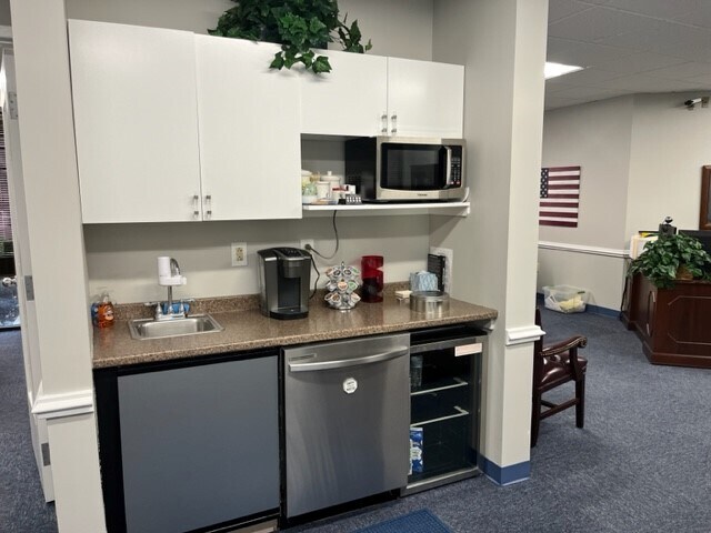 More Photos Of 488 Norristown Rd, Blue Bell Office For Sale