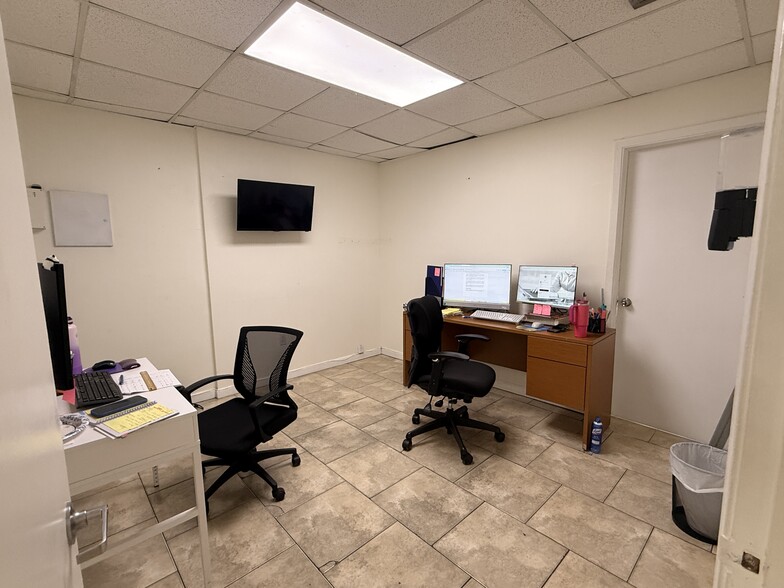 More Photos Of 801 Monterey St, Coral Gables Medical For Lease