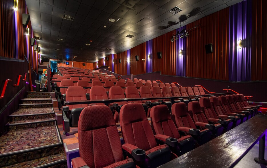 More Photos Of 219 E Central Ave, Belton Theater Concert Hall For Sale