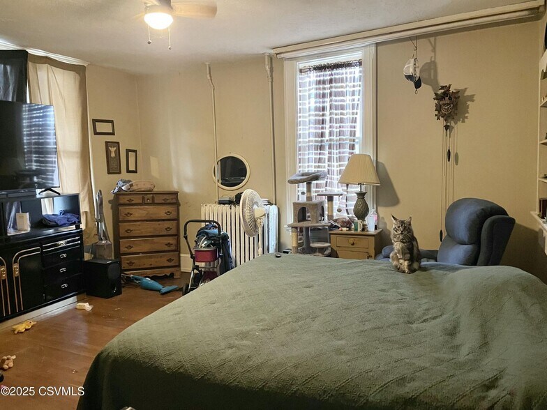 More Photos Of 512 Chestnut St, Mifflinburg Specialty For Sale