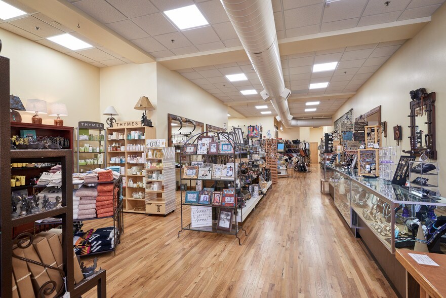 More Photos Of 216 W Lincolnway, Cheyenne Storefront Retail Office For Sale