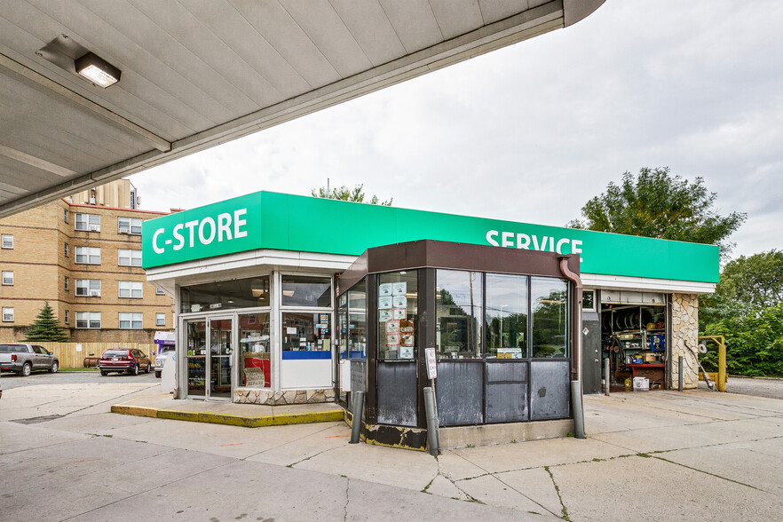 More Photos Of 485 S Snelling Ave, Saint Paul Service Station For Sale