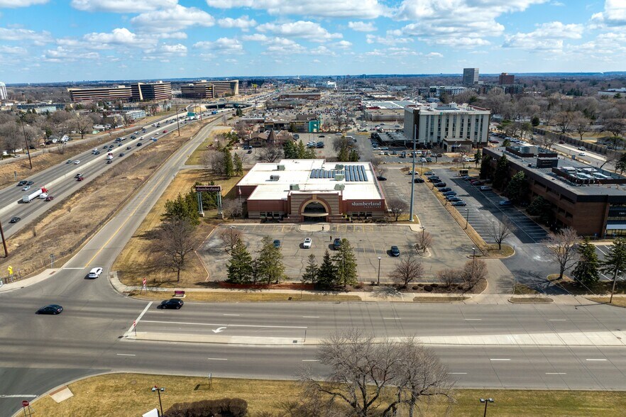 More Photos Of 7801 S Xerxes Ave, Bloomington General Retail For Sale