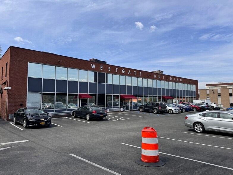 More Photos Of 10 Russell Rd, Albany Office For Sale