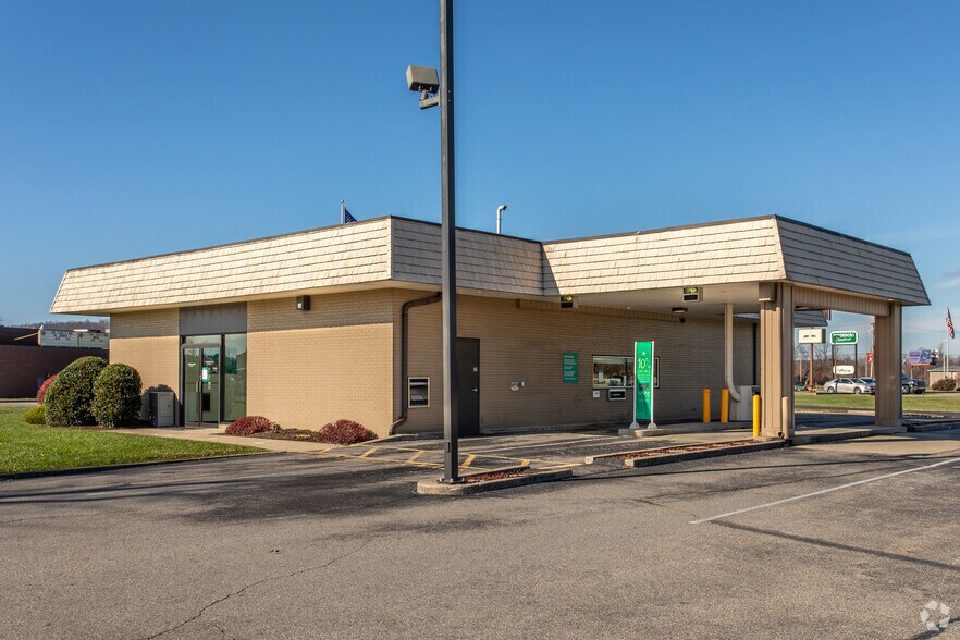 Primary Photo Of 8806 Ohio River Rd, Wheelersburg Bank For Sale