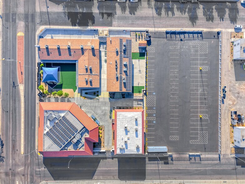 More Photos Of 2141 E Owens Ave, North Las Vegas Schools For Sale