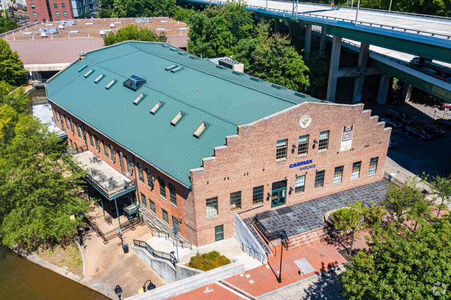 More Photos Of 140 Virginia St, Richmond Office For Sale